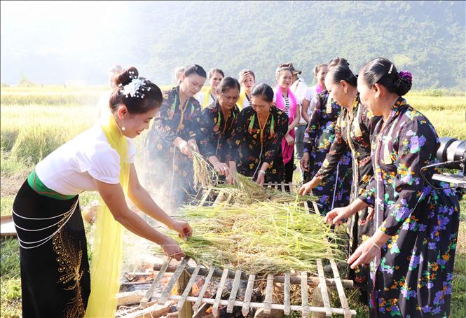 Độc đáo Lễ hội Kin lẩu khẩu mẩu ở Lai Châu