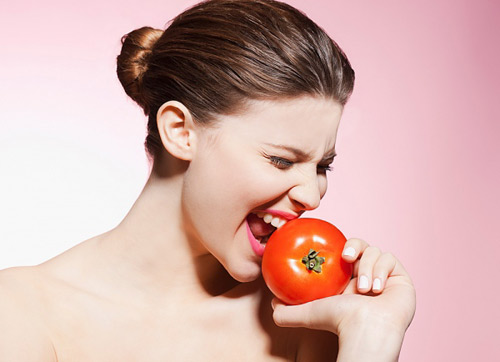 Những lợi ích bất ngờ khi ăn cà chua